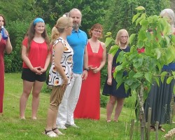 MolyDury-Benefiční koncertík v rámci poutě ve V.Chlumci